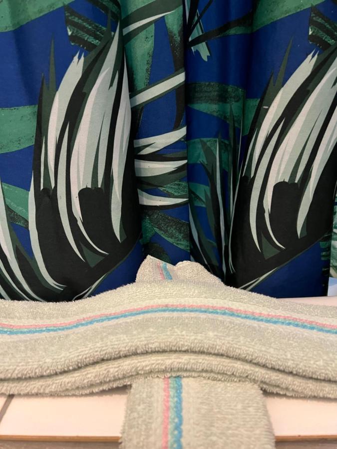 Private Schlafzimmer Mit Wc Dusche Mönchengladbach Zewnętrze zdjęcie