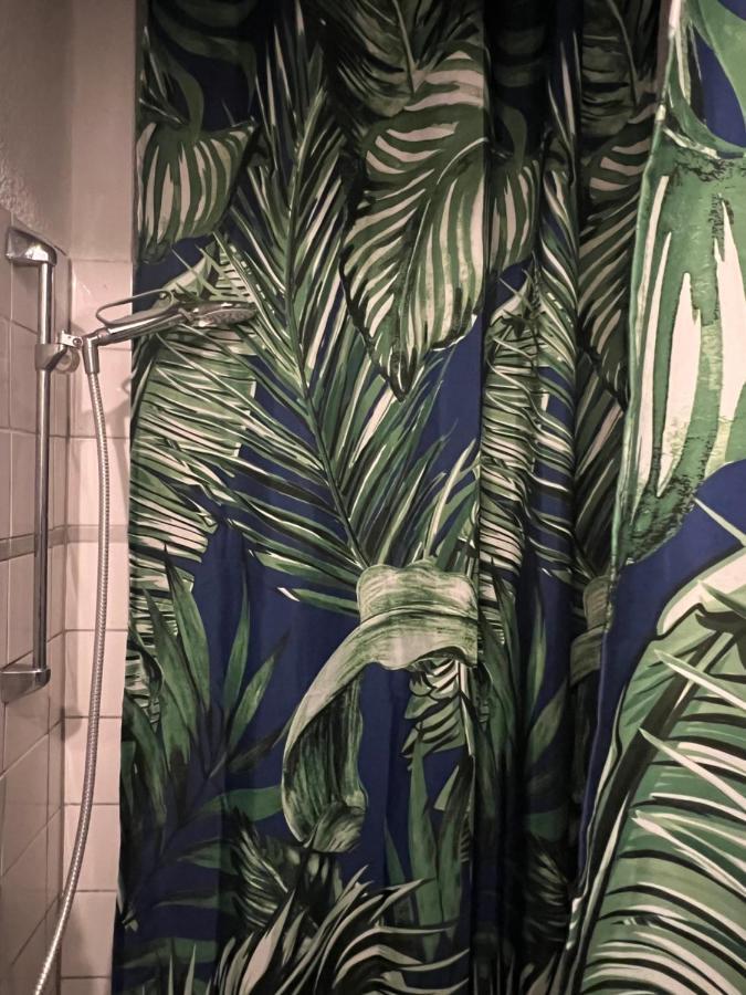 Private Schlafzimmer Mit Wc Dusche Mönchengladbach Zewnętrze zdjęcie